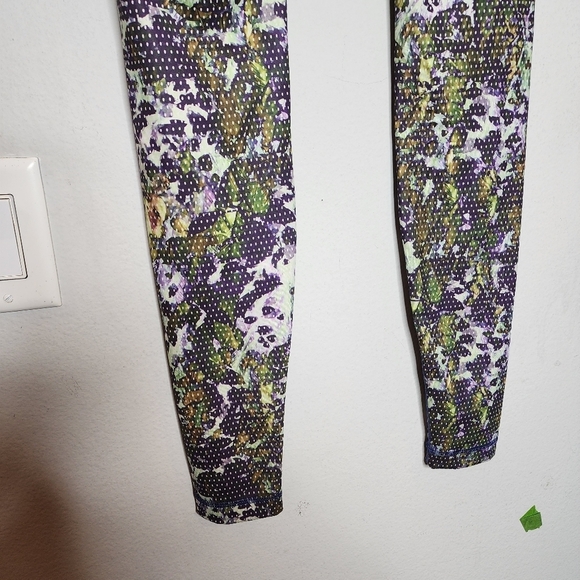 Lululemon Wunder Under Pant *Full-On Luxtreme Floral Sport Backdrop Iris Flower - Picture 7 of 16